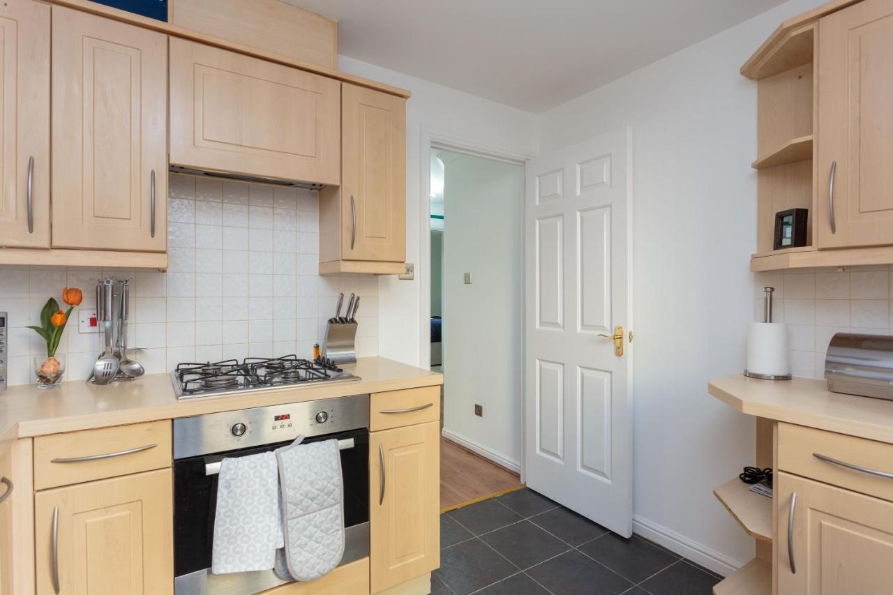 Stylish 2 Bedroom Apartment In Edinburgh Edimburgo Exterior foto
